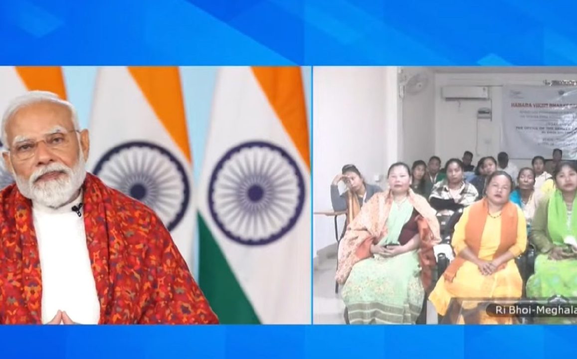 Meghalaya : आप अपने गांव के मोदी हैं, पीएम ने आरबी महिला की सराहना की