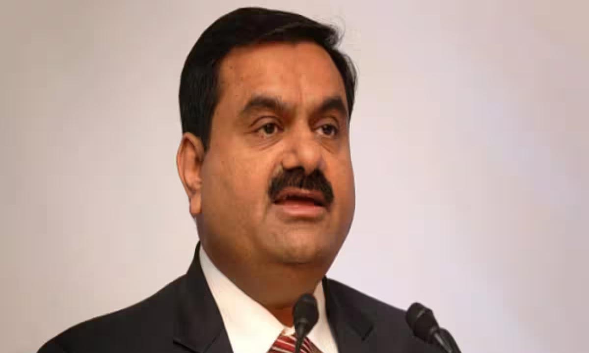 New Delhi: सुप्रीम कोर्ट के फैसले के बाद कांग्रेस ने गौतम अडानी के 'सत्यमेव जयते' दावे का मजाक उड़ाया