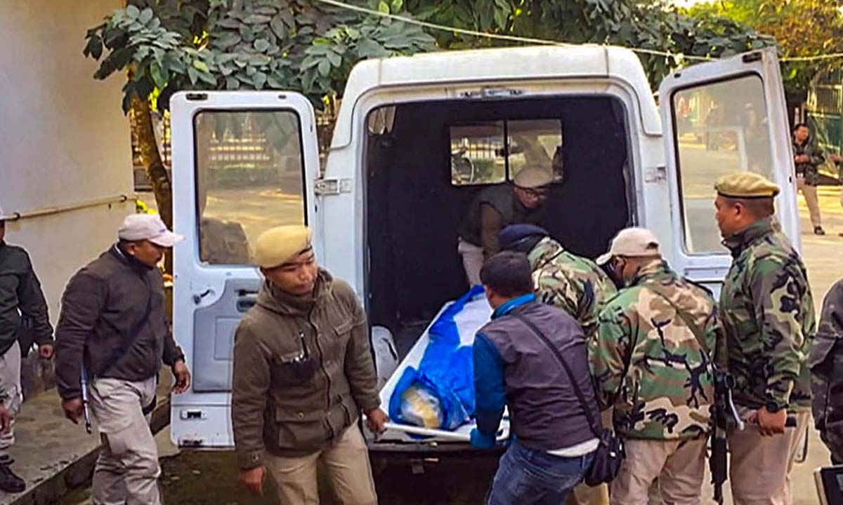 Manipur: पुलिस ने मोरेह में विद्रोही समूहों के साथ सुरक्षा बलों के सहयोग के आरोपों से इनकार किया