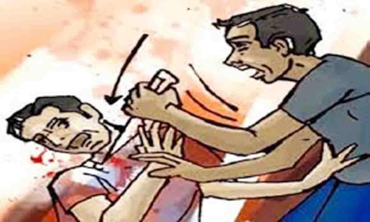 Khandva : रास्ते से जा रहे युवक के सिर पर मारी शराब की बोतल फिर चाकू से किया वार