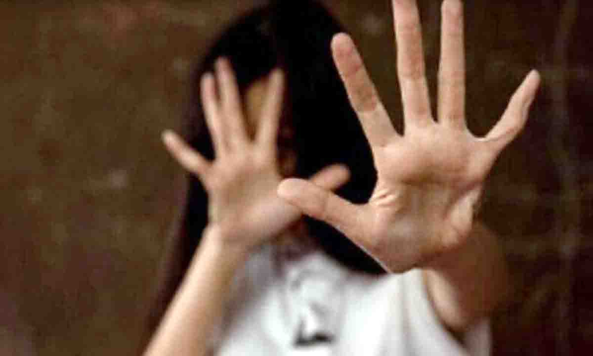 Bihar : 15 साल की लड़की का 20 साल के लड़के ने किया रेप