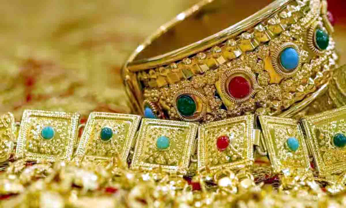 astrology news : पौष पूर्णिमा के दिन घर पर लाएं ये चीजें