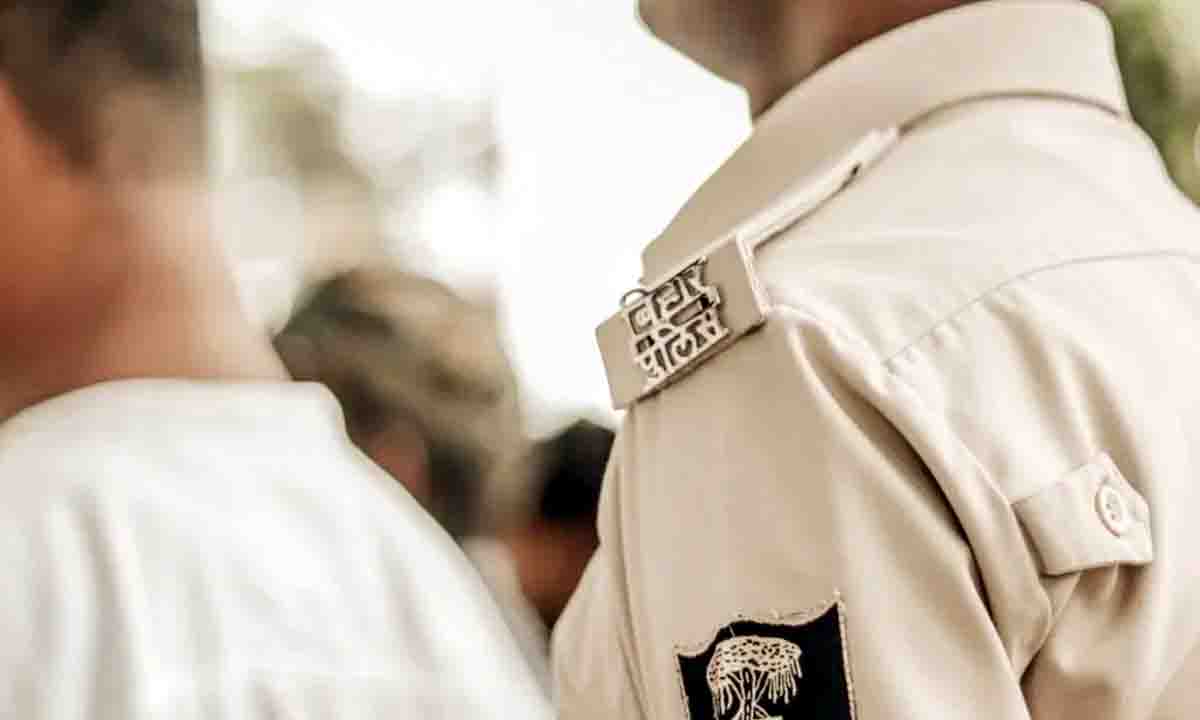 Darbhanga : आधी रात थाने में लगाई आग,बिहार में पुलिसकर्मियों को जिंदा जलाने की कोशिश