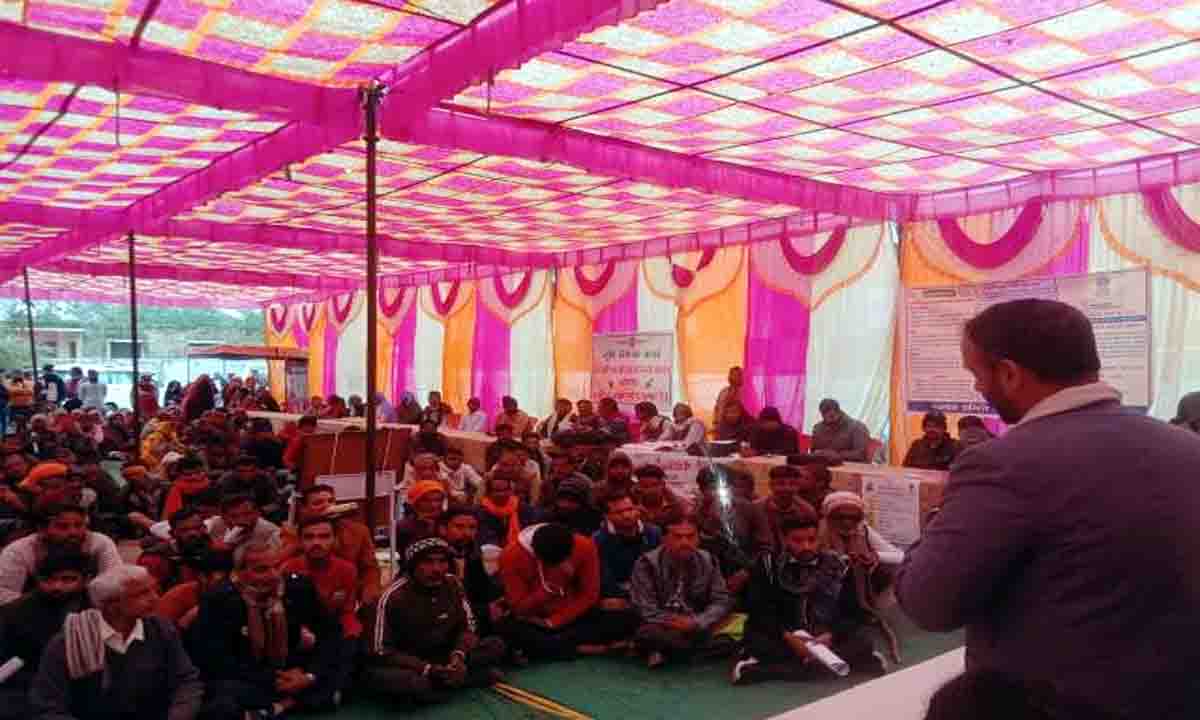 Baran : ग्राम पंचायत गणेशपुरा के शिविर का जिला कलक्टर ने किया निरीक्षण विकसित भारत संकल्प यात्रा