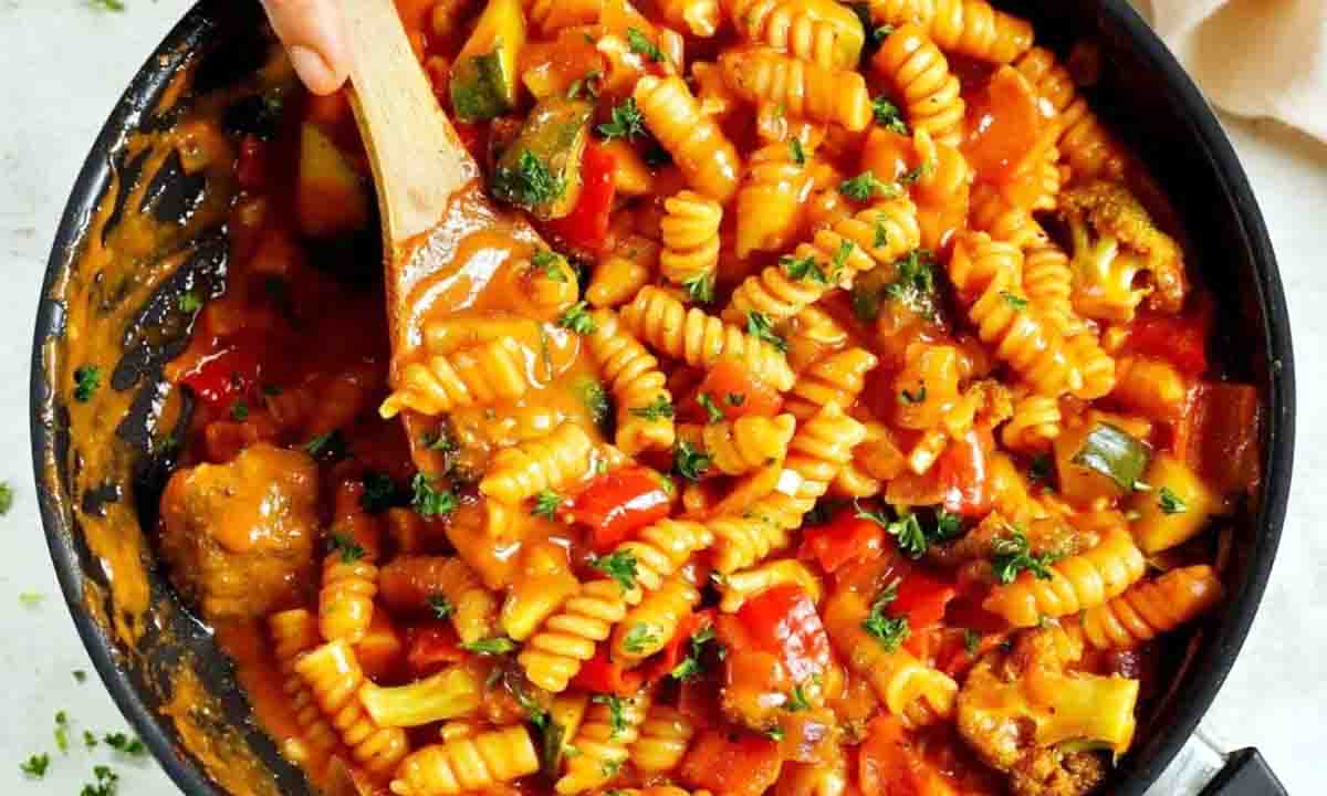 स्पाइसी वेजिटेबल पास्ता की रेसिपी