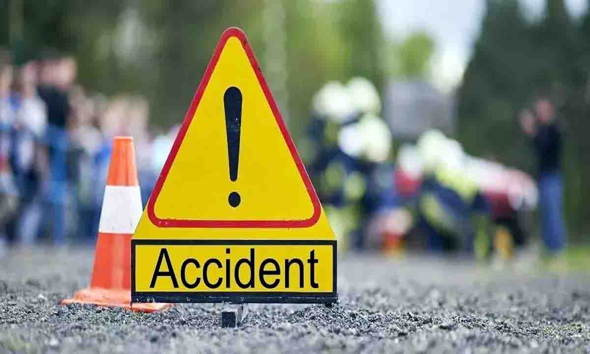 road accidents : नव वर्ष की सुबह हुए सड़क हादसे ने दो महिलाओं की मौत ,चार घायल