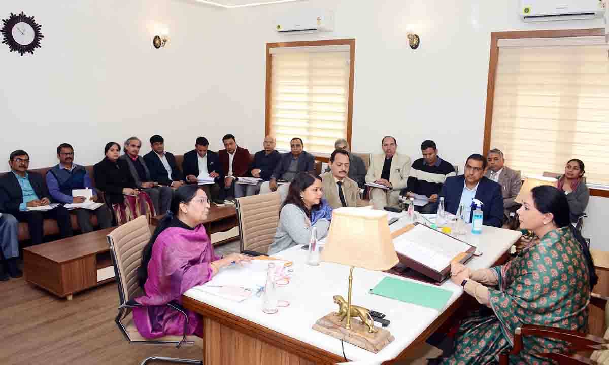 Jaipur : राजस्थान को पर्यटन का सिरमौर बनाने के लिए करें काम - उपमुख्यमंत्री समीक्षा बैठक