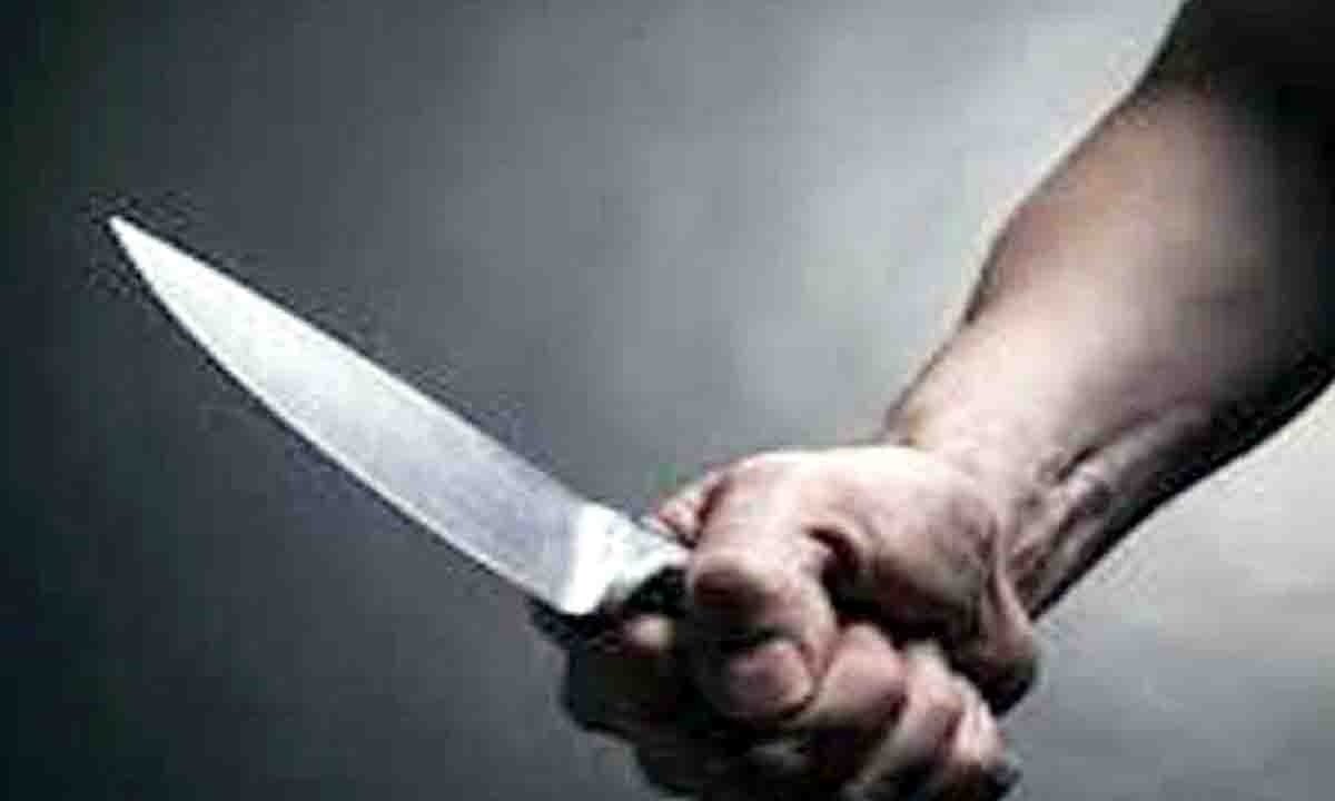 दिल्ली में चाकू की नोक पर युवक से लुटे 10 लाख