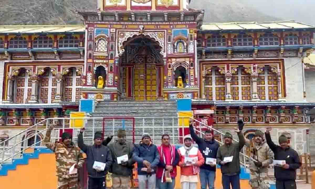 Chamoli : बदरीनाथ के साधु-संतों को मिला प्राण प्रतिष्ठा का निमंत्रण