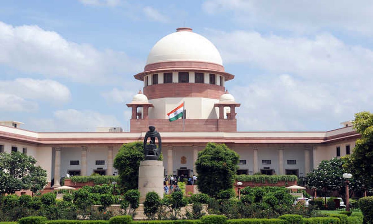 SC ने अलीगढ़ मुस्लिम विश्वविद्यालय के सम्बन्ध में पूछा सवाल