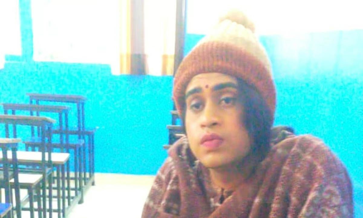 परीक्षा में लड़की बनकर बैठा युवक, ऐसे पकड़ाया