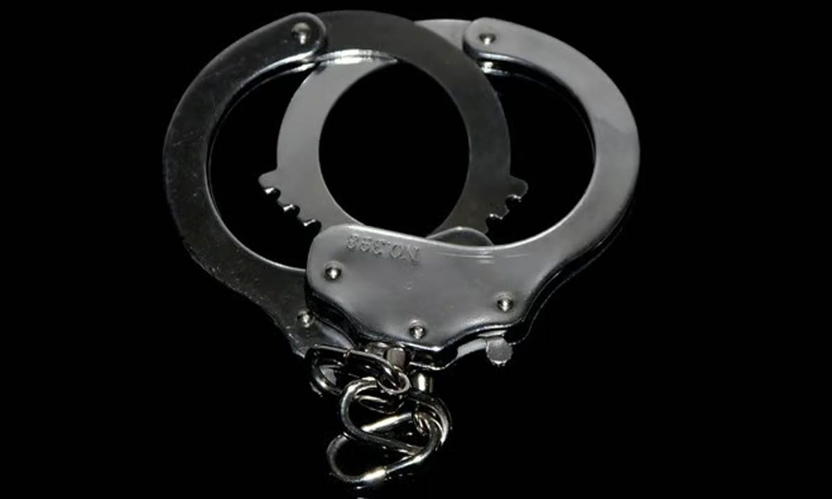 निवेशकों से 2 करोड़ की धोखाधड़ी, नकली आभूषण व्यवसायी गिरफ्तार