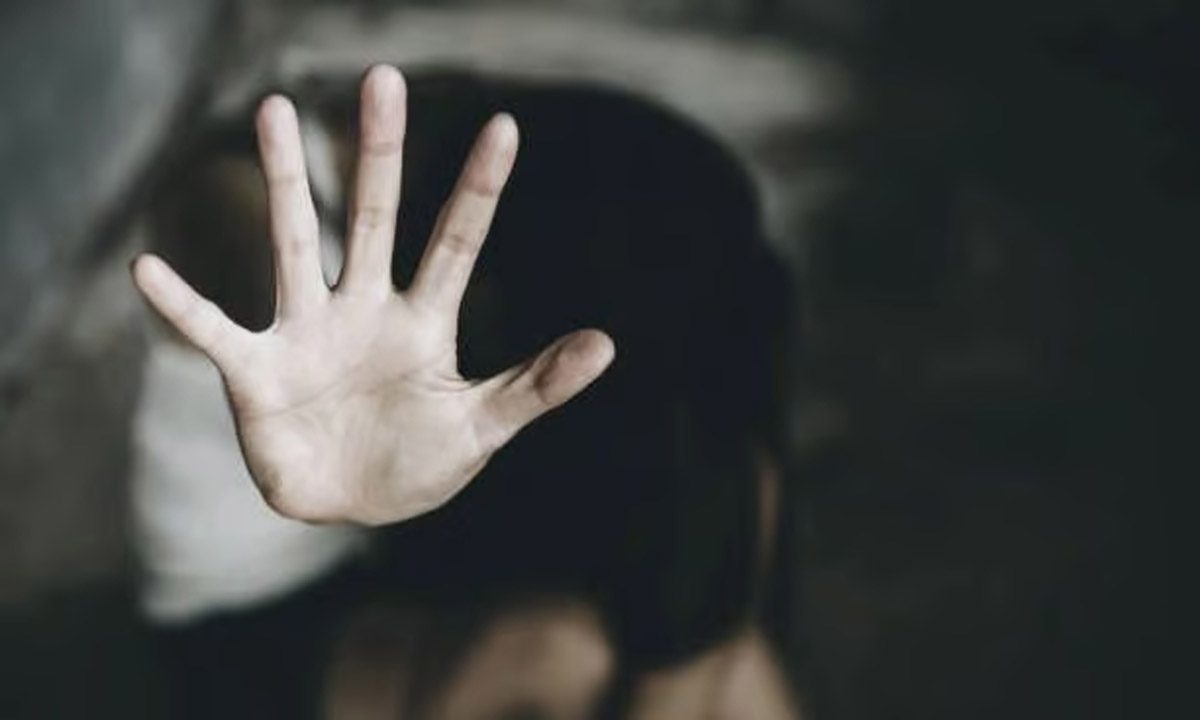 इंस्टाग्राम फ्रेंड ने किया बलात्कार, युवती ने साझा की ख़ौफ़नाक घटना