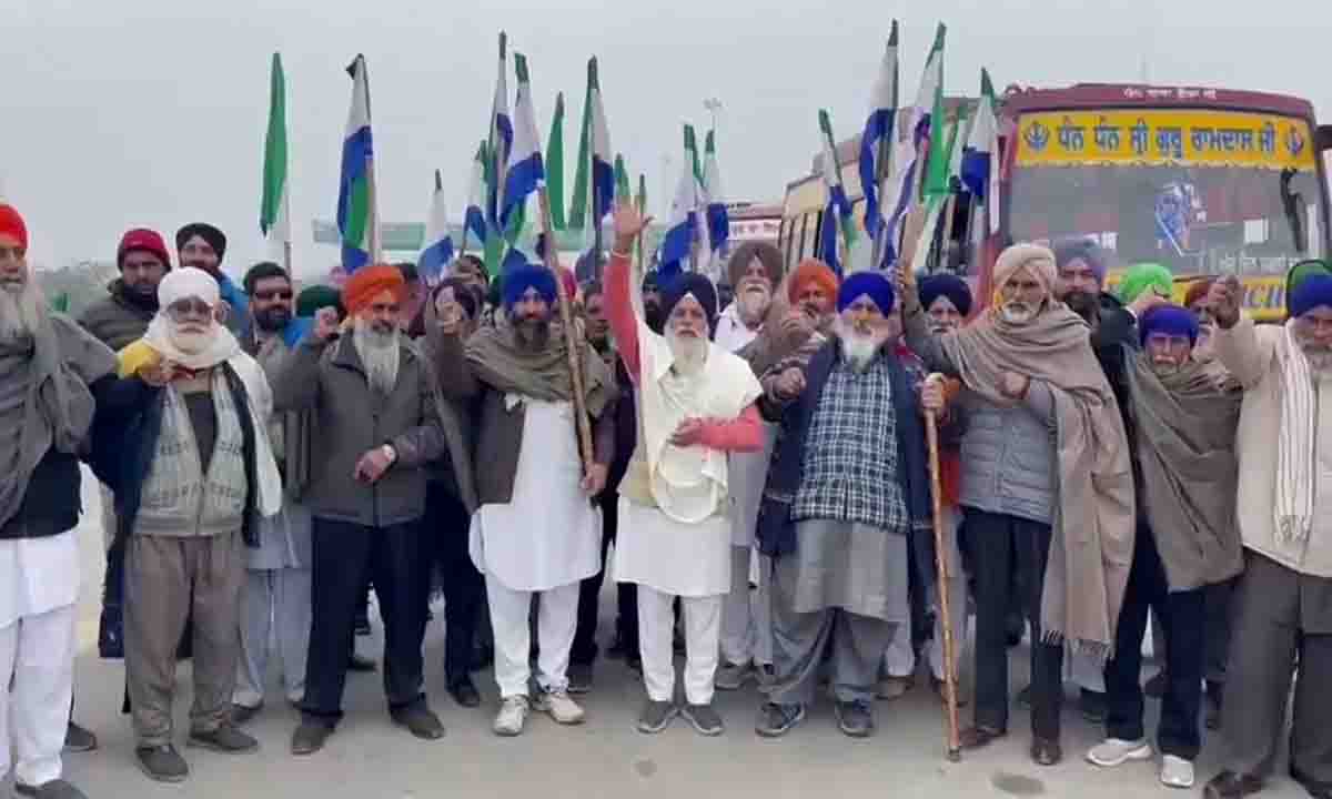 किसान यूनियनों ने की महापंचायत, MSP गारंटी कानून की मांग