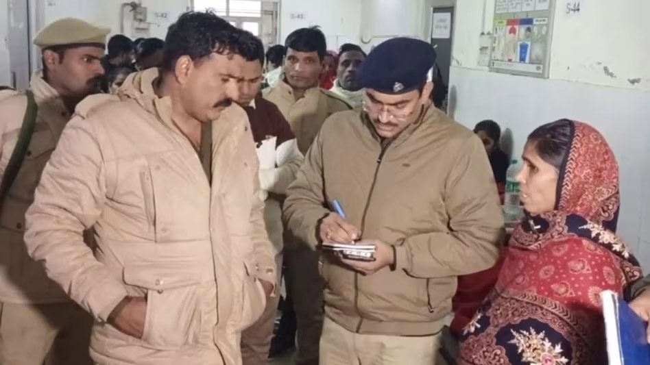 मास्क धारियों ने चाकुओं से गोद, किशोरी की हालत नाजुक