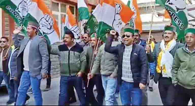 अध्यक्ष-उपाध्यक्ष पद पर कांग्रेस का कब्जा