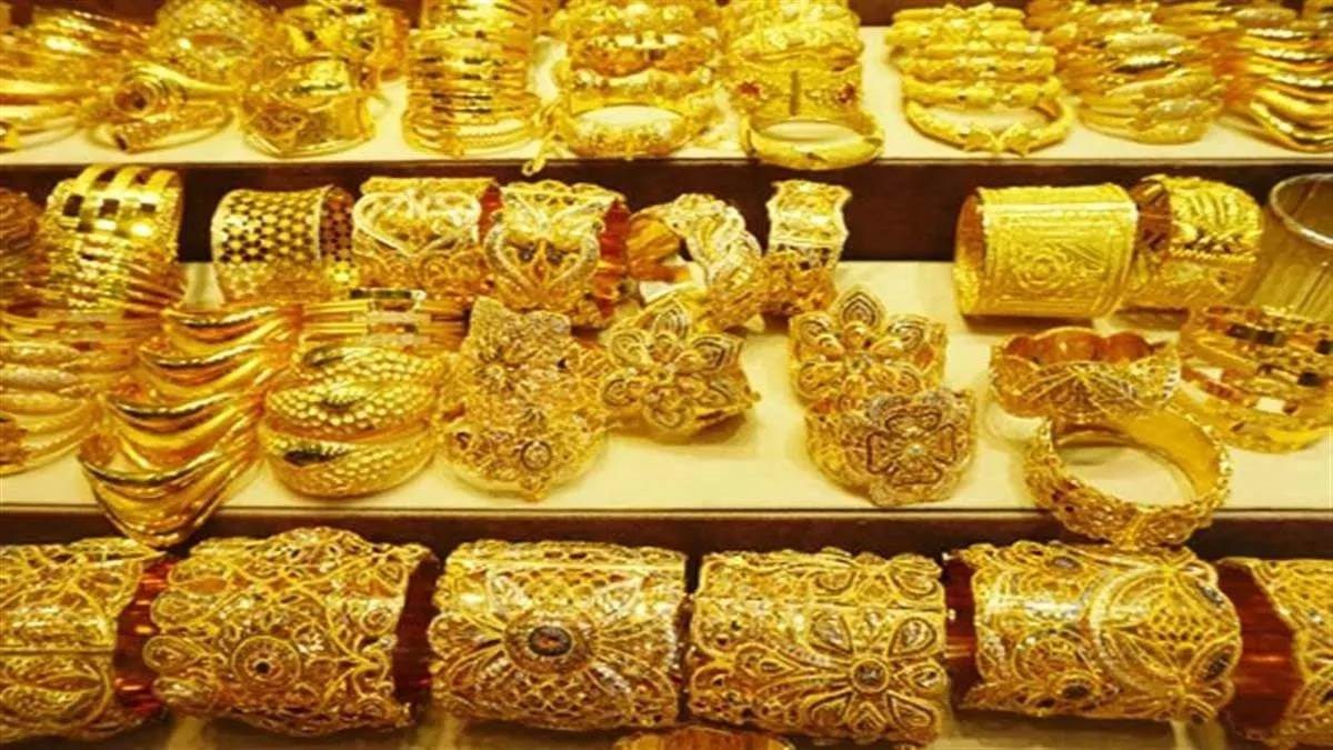 सोने की कीमतें बढ़ने के आसार, छू सकती है 70 हजार की नई ऊंचाई