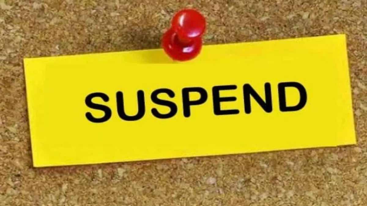 शराब के नशे में मिला मुक्तिधाम में तैनात कर्मी, सस्पेंड