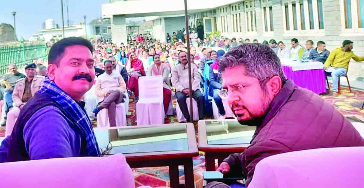 टीहरा में घर-द्वार पहुंची सरकार, समस्याओं का अंबार