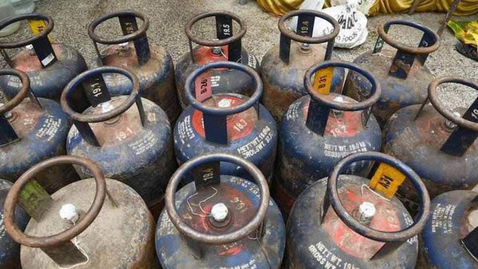 कमर्शियल गैस सिलेंडर को लेकर बड़ी खबर