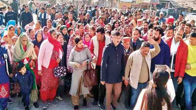 धर्मशाला में भाजपा का प्रदर्शन