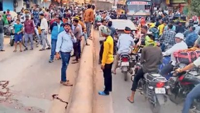 ओवरब्रिज के पास हादसा, युवक की मौत