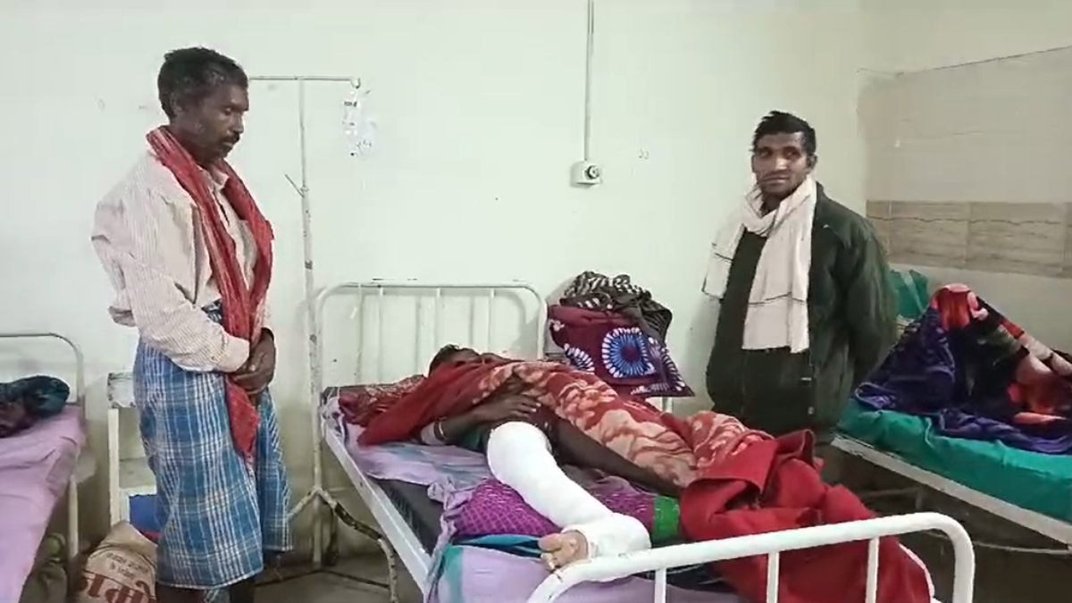 पिकअप का कहर, 2 लड़कों को रौंदा