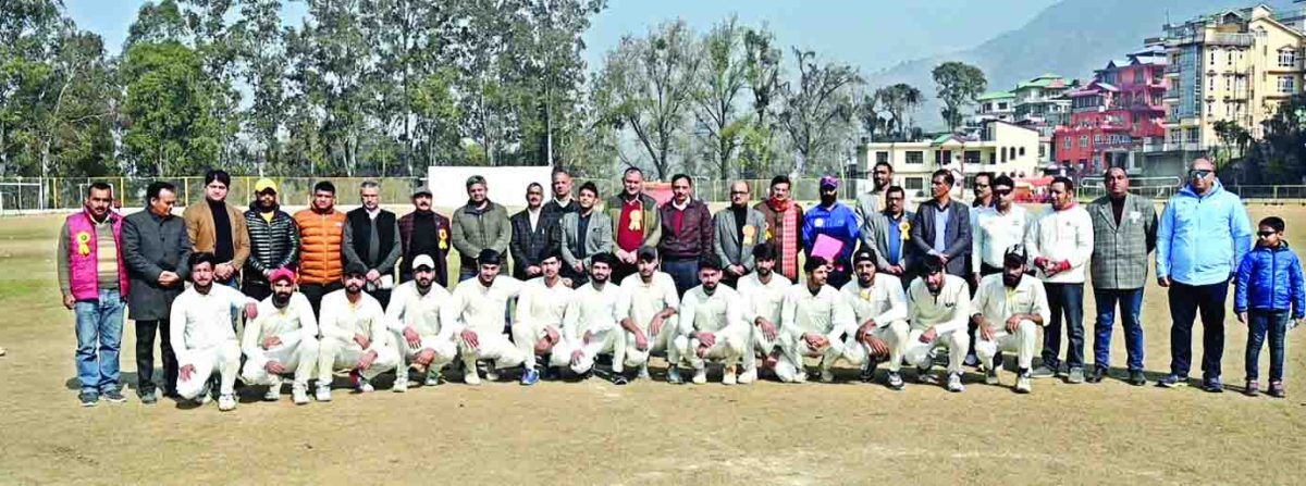 एमएलएसएम कालेज सुंदरनगर में सजी क्रिकेट प्रतियोगिता