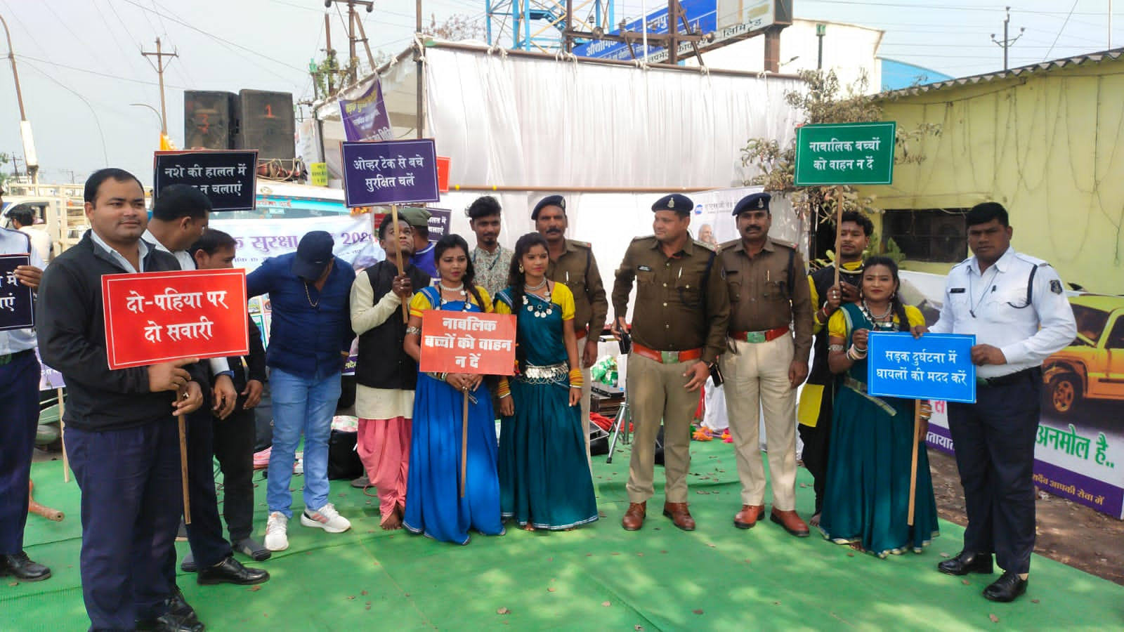 भनपुरी यातायात थाना परिसर में वाहन चालकों का हुआ नेत्र और स्वास्थ्य परीक्षण