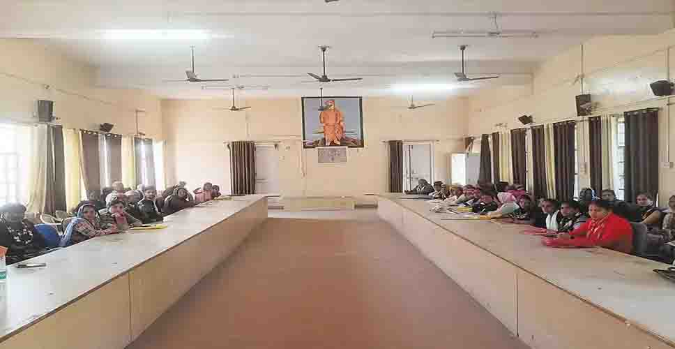 राष्ट्रीय युवा नीति पर युवाओं के वर्तमान और भविष्य पर केन्द्रित पंजीकृत