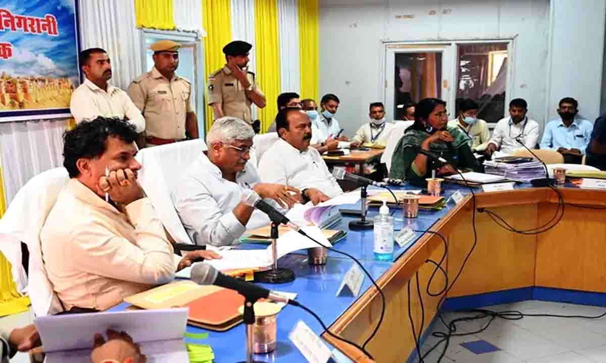 Jaipur : केन्द्रीय कृषि एवं किसान कल्याण राज्यमंत्री ने की केंद्र प्रवर्तित योजनाओं की समीक्षा