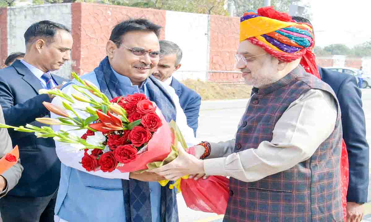 Jaipur : पुलिस महानिदेशक व महानिरीक्षक कॉन्फ्रेंस मुख्यमंत्री ने किया गृह मंत्री अमित शाह का स्वागत