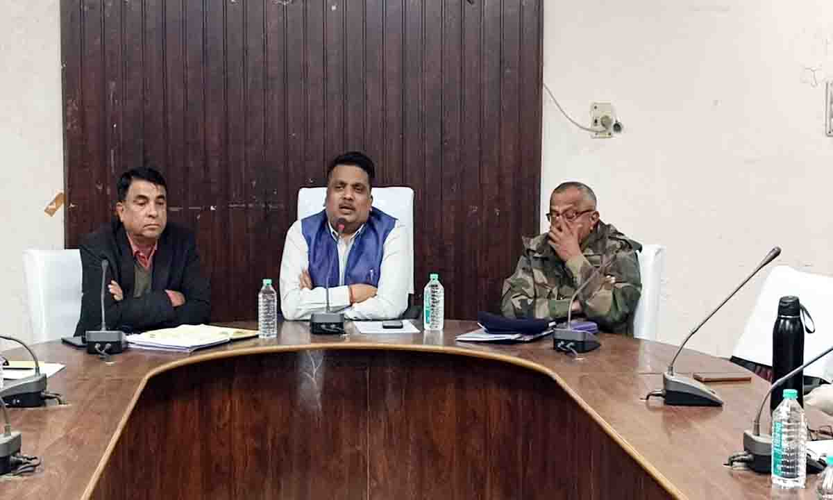 चुनाव में सबसे अहम पहलू होता है निष्पक्षता- जिला निर्वाचन अधिकारी लोकसभा चुनाव तैयारियों के लिए बैठक
