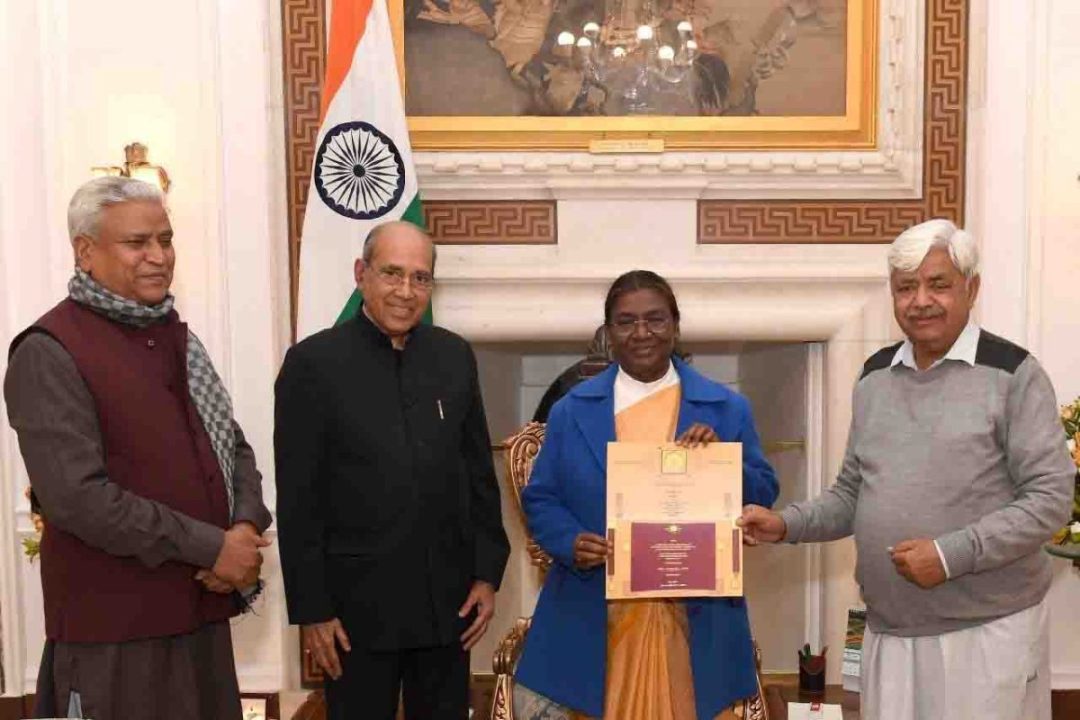 राष्ट्रपति द्रौपदी मुर्मू को मिला रामलला की प्राण प्रतिष्ठा का निमंत्रण