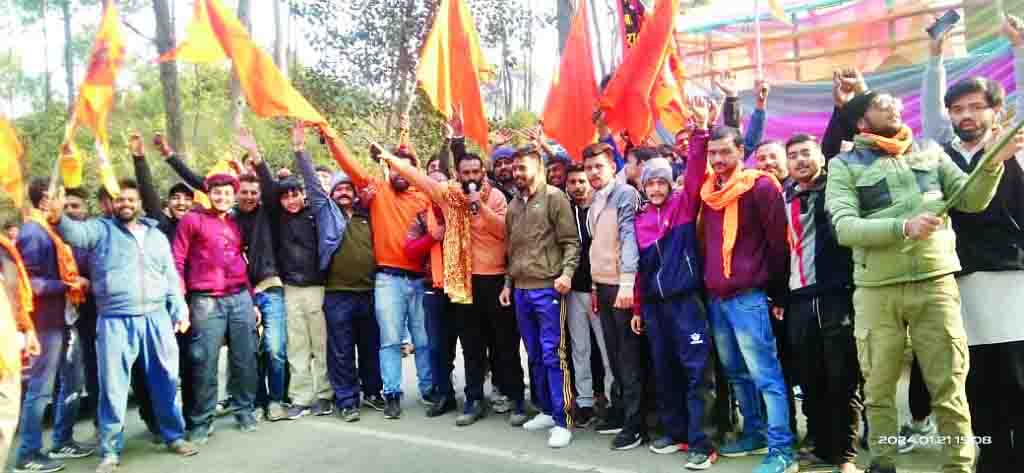 सरकाघाट में रामलला के आगमन पर निकली झांकी