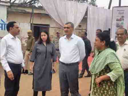 कलेक्टर ने गणतंत्र दिवस आयोजन की तैयारियों का लिया जायजा