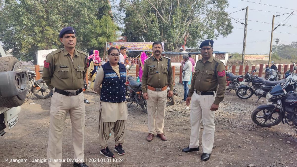 अप्रिय वारदात रोकने सुबह से पिकनिक स्पॉट में सुरक्षाकर्मी तैनात