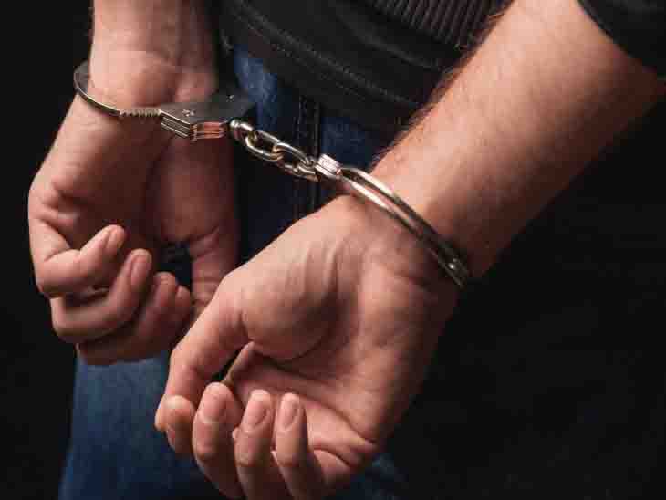 जिला बदर का आरोपी ने किया उल्लंघन, गिरफ्तार