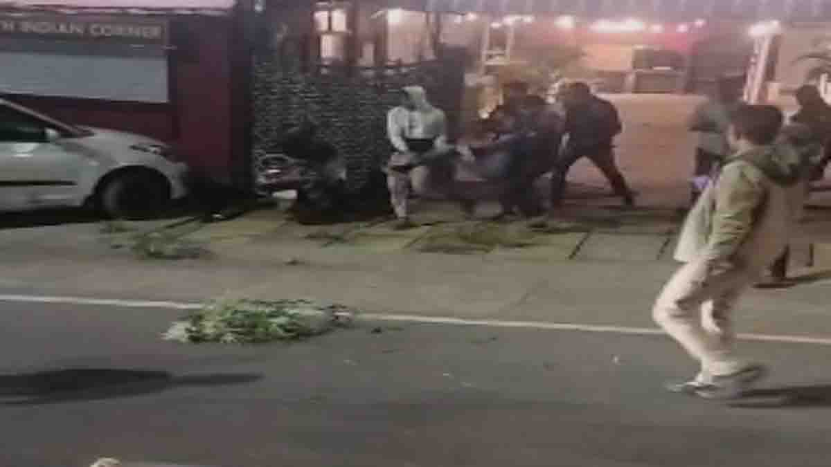 होटल संचालक और SF जवानों के बीच विवाद, हुई जमकर मारपीट