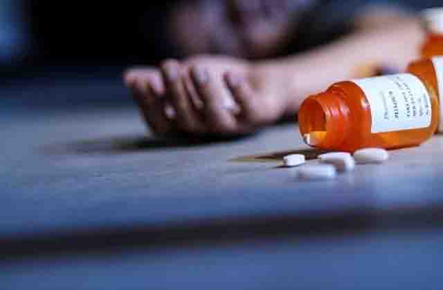 नवविवाहिता ने ज़हर खाकर की ख़ुदकुशी, जांच में जुटी पुलिस