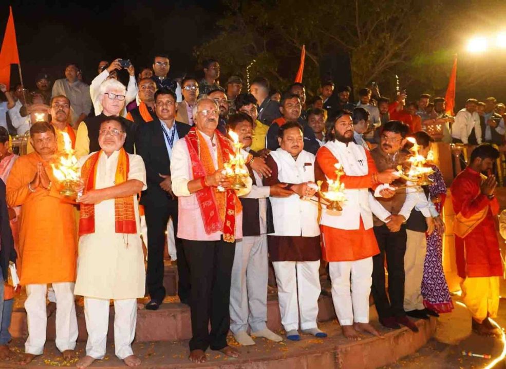 पुरखौती मुक्तांगन में बनेगी रामलला मंदिर की प्रतिकृति: मंत्री बृजमोहन अग्रवाल