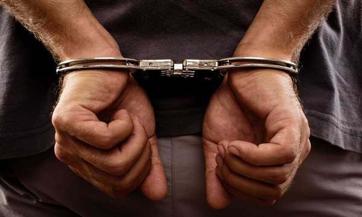 उधमपुर में पुलिस ने पीएसए के तहत अपराधी को हिरासत में लिया