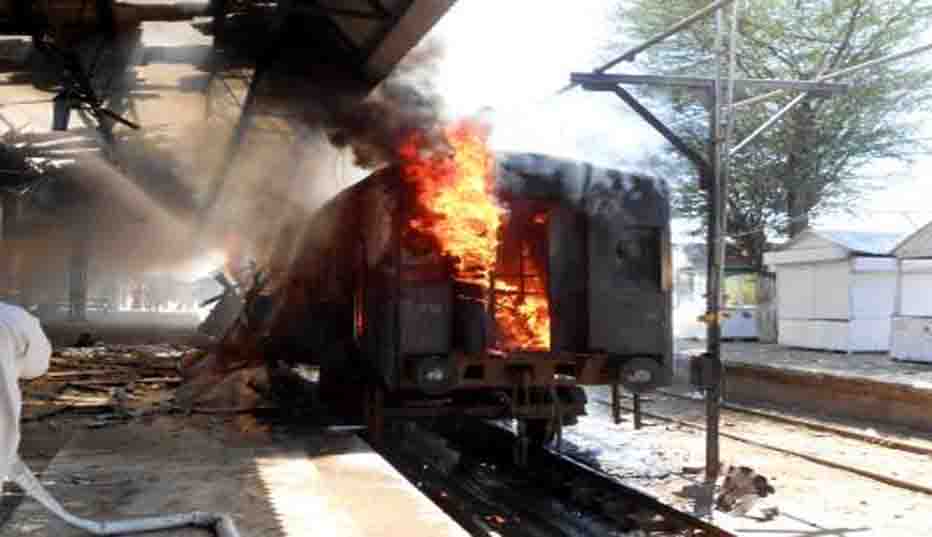 अदालत ने 2005 श्रमजीवी ट्रेन विस्फोट मामले में दो आरोपियों को मौत की सजा सुनाई
