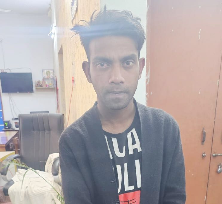 टीटू नाम का युवक माना में नशीली टेबलेट बेचते गिरफ्तार