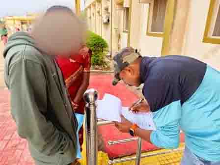 नशा मुक्ति, स्वच्छता को लेकर जिला चिकित्सालय में चलाया गया अभियान