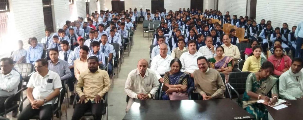यदि लाखों चुनौतियां हैं, तो अरबों समाधान भी हैं : पीएम मोदी