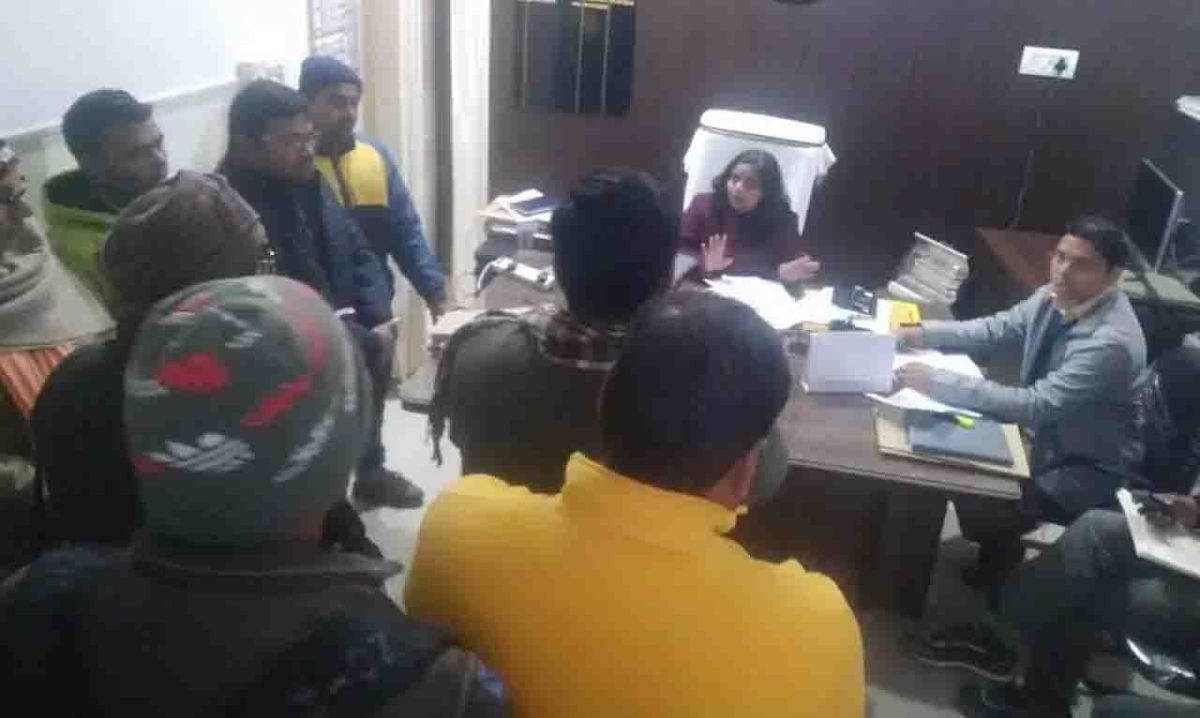 एडीएम ने धान खरीद की समीक्षा की, राइस मिलरों को दी हिदायत